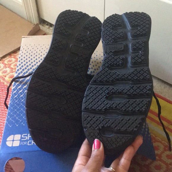 Shoes - Picture 2 of 2